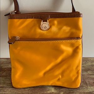 Gold Michael Kor’s crossbody